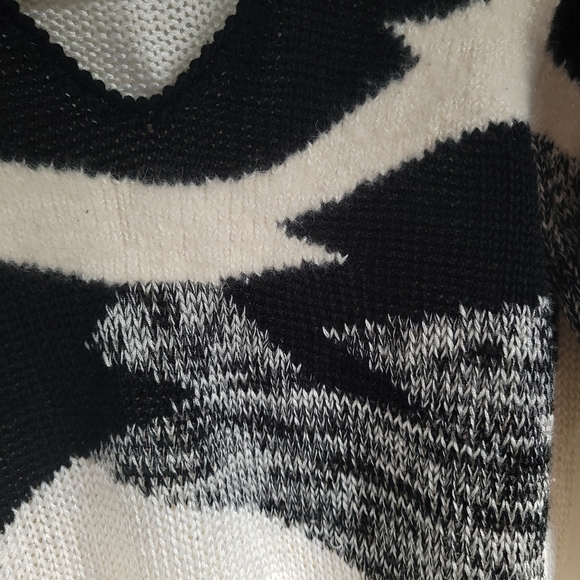 Vintage sweater from Woodwards - Picture 5 of 11